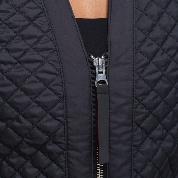 SOLD Lululemon quilted cardigan & again jacket sz 6 blk - Picture 7 of 8